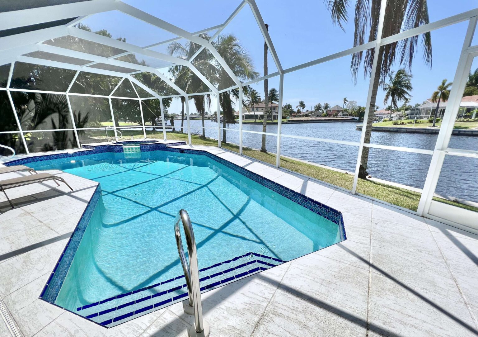 Florida_Spezialist_CPC002_DOR_Villa_pool_pool