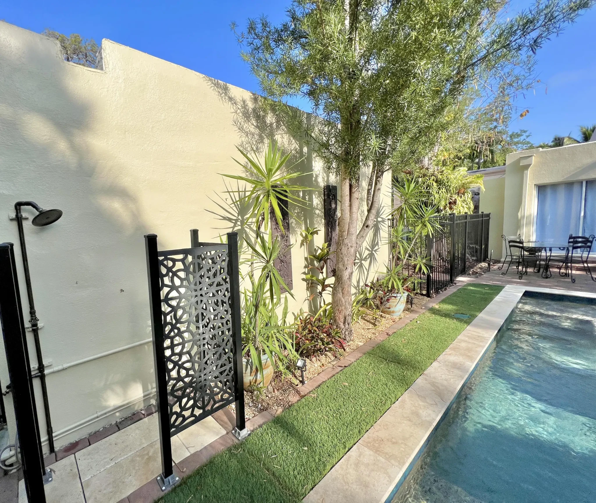 Fort_Myers_Haus_Pool_Dusche_amerika_spezialist